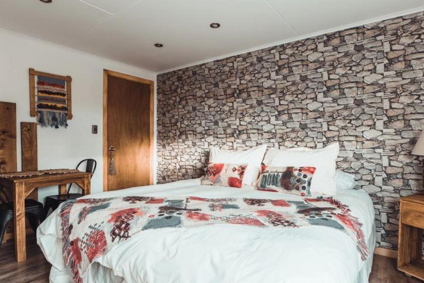 Hostal Lago Condor Puerto Natales Exterior foto